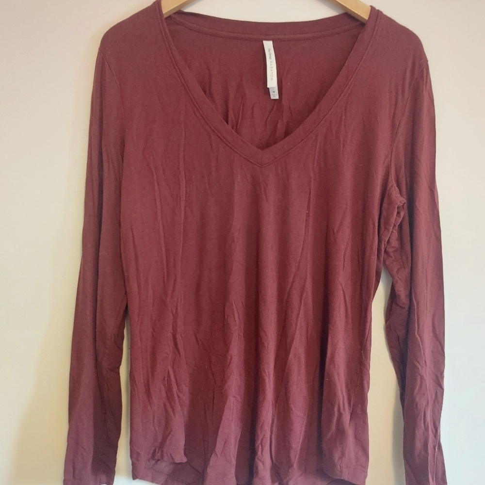 The Group Babaton long sleeve tee